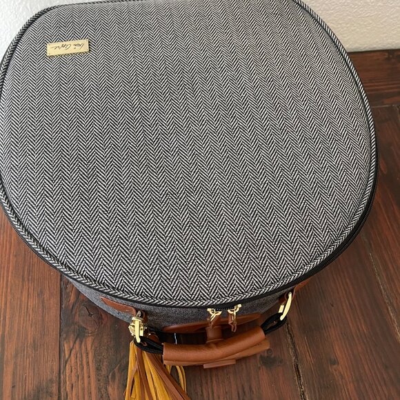 Iris Apfel Rara Avis Tote Travel Luggage 8 Pc Set Bags - Picture 7 of 13